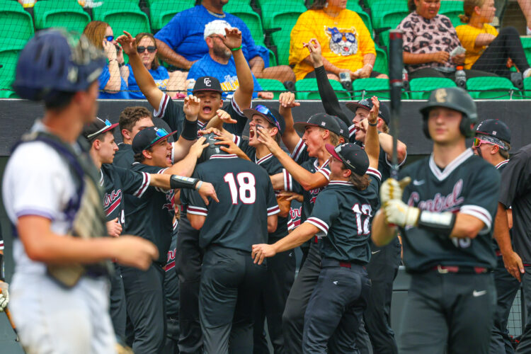 Wheeling Central Expects "Completely Different Game" In State Semis vs. Logan